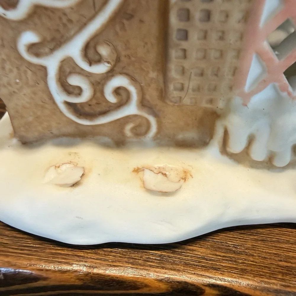 PARTY‎ LITE Ceramic Gingerbread Tealight House P7304 Snow Village Christmas READ